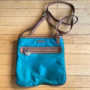 Michael kors cross body bag
